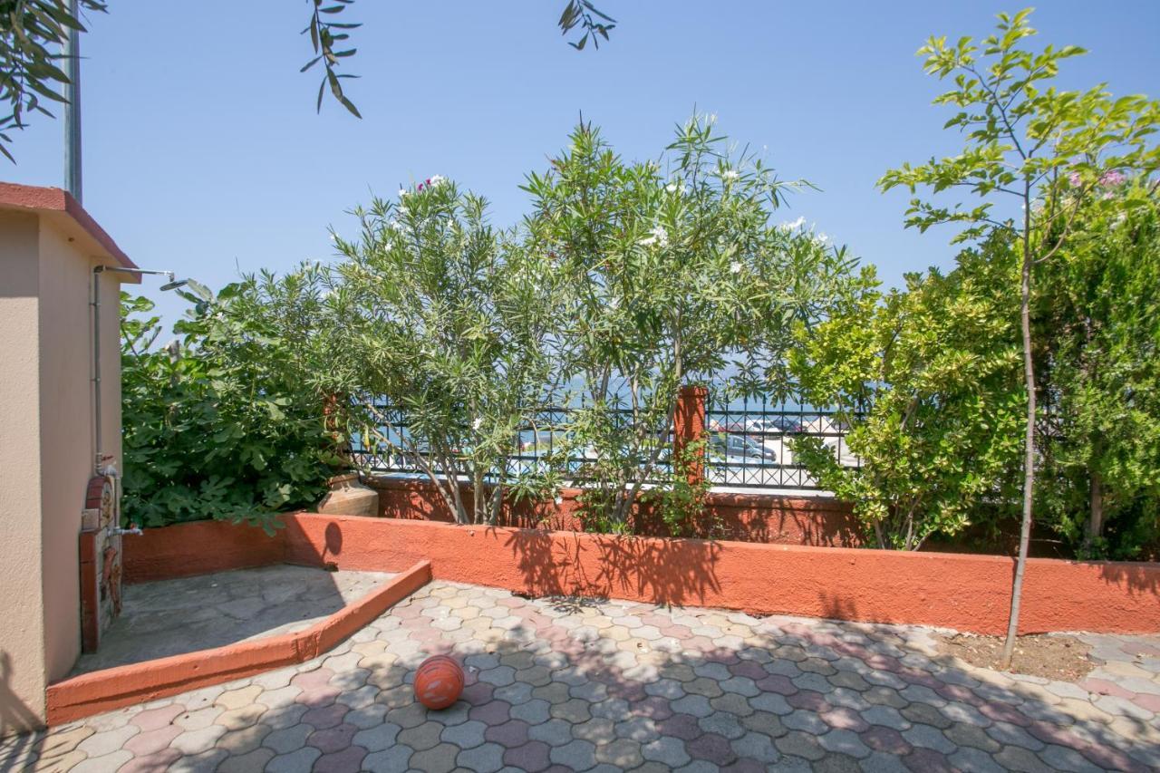 Elvetia Villa Potos Extérieur photo
